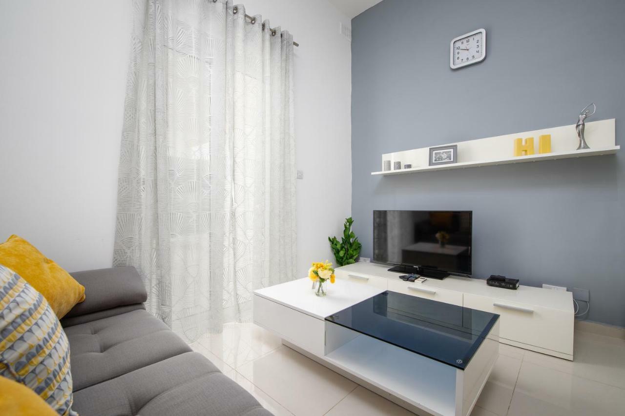 Modern 2 Bedroom Apartment Msida Exterior foto